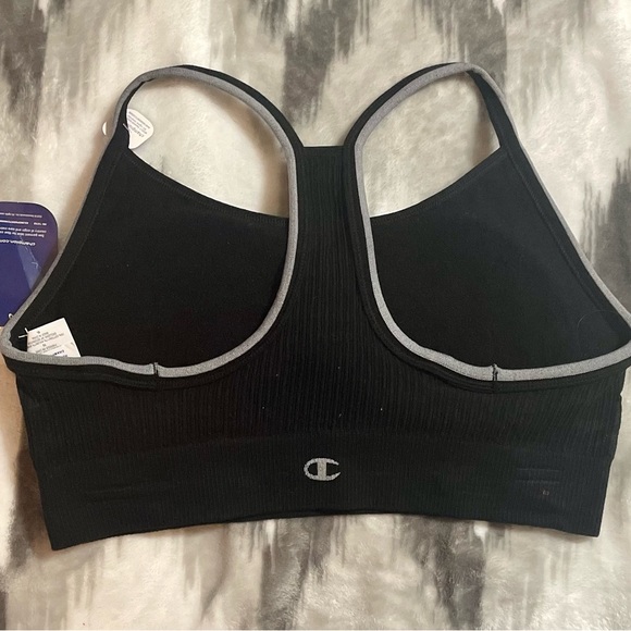 Champion Sports Bra - Picture 2 of 2